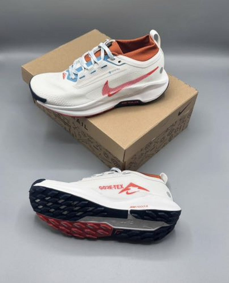 Nikee Pegasus Trail 5 Gore Tex White Red