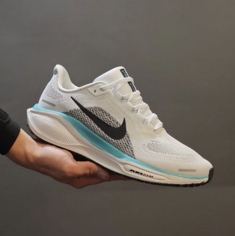 Nik ee Zoom Pegasus 41 White Blue