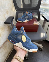 LEVIS X NIK EE Air JORDAN 4 DENIM SEMI UA