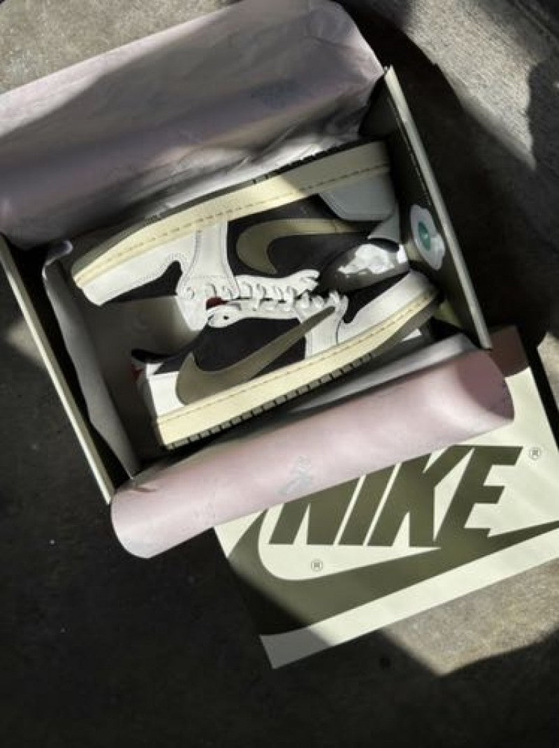 NIK.EE Air JORDAN 1 LOW X TRAVIS SCOTT OLIVE GREEN SEMI UA
