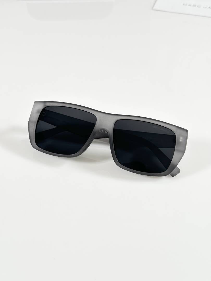 Marc Jacobs 6801 Grey Black
