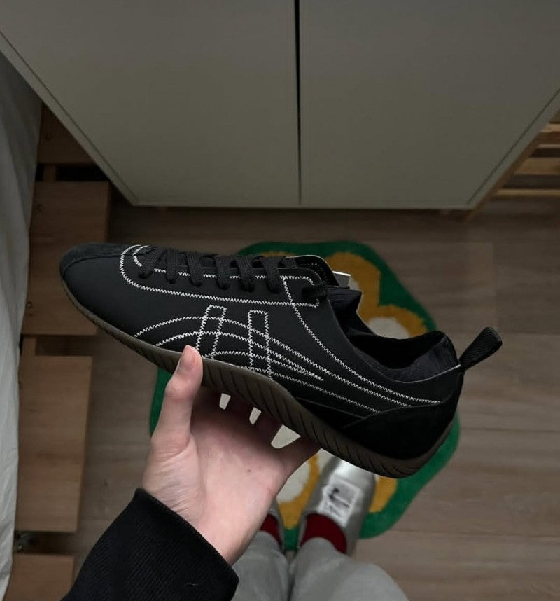 Onitsuka Tiger Sclaw "Black White" #673