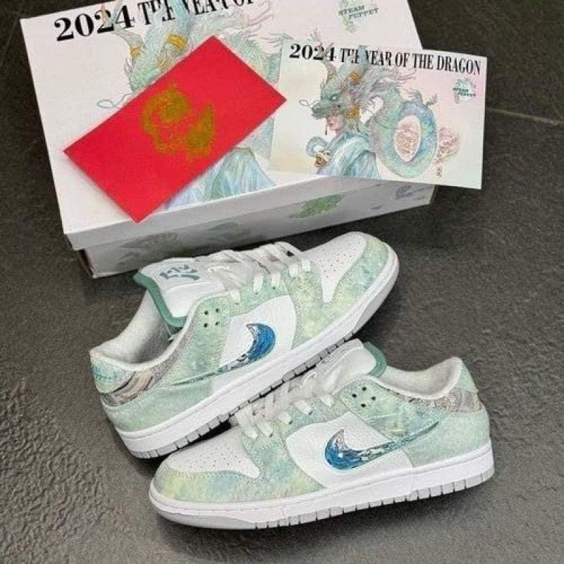 E sb dunk low year of the dragon steam puppet with og open box