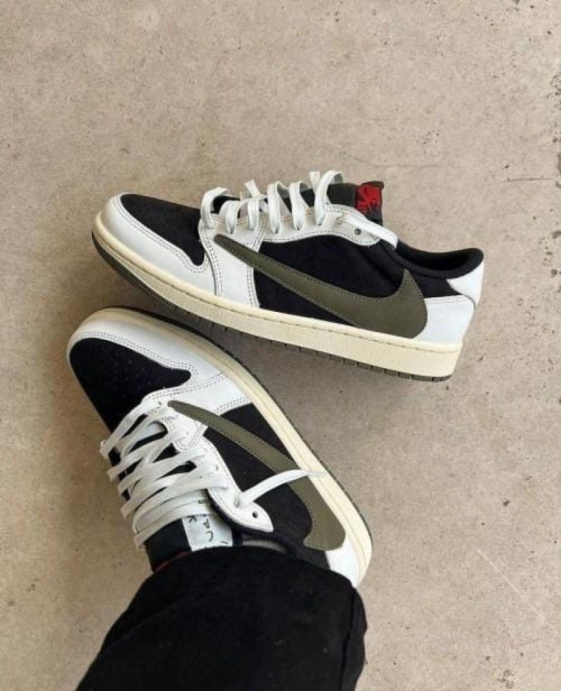 Air jordan retro 1 low travis scott olive semi ua