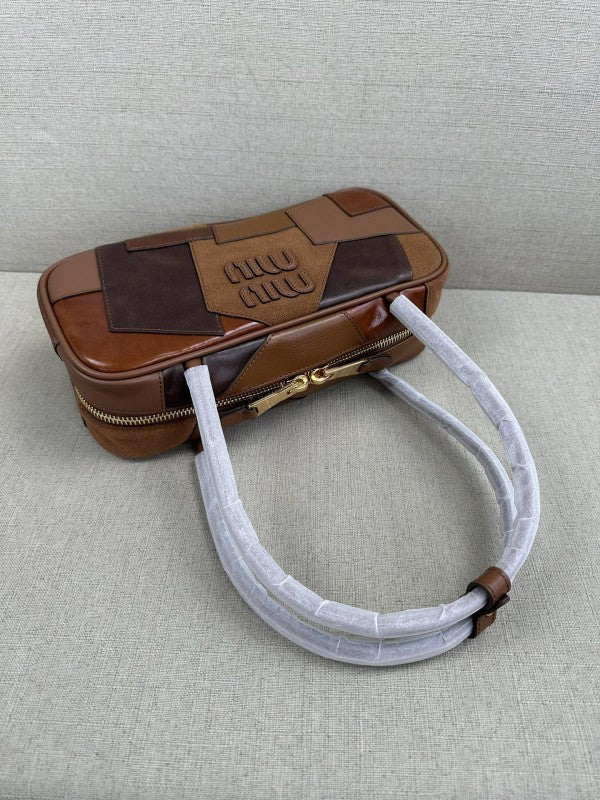 Miu Miu Versatile Long Handle Brown Leather Shoulder Bag With Dust Bag 502 Brown