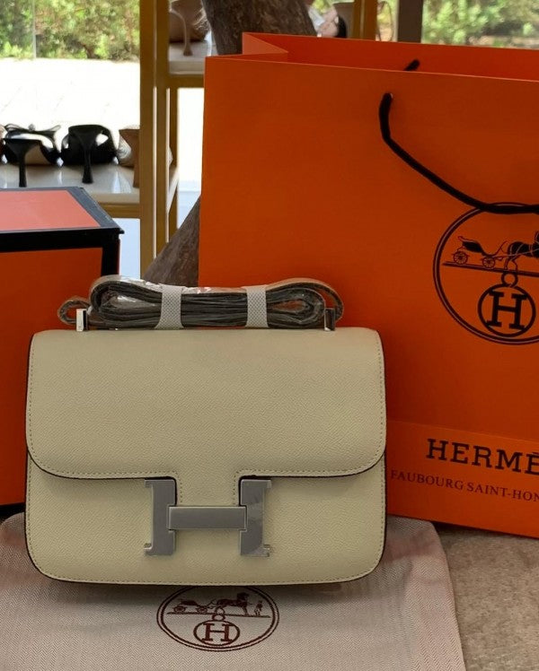 Hermes Constance Slim Epsom Vert With OG Box & Dust Bag (KG 19 Apricot)