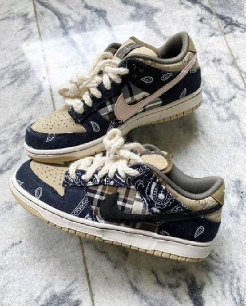 E sb dunk x travis scott bandana with og box semi ua