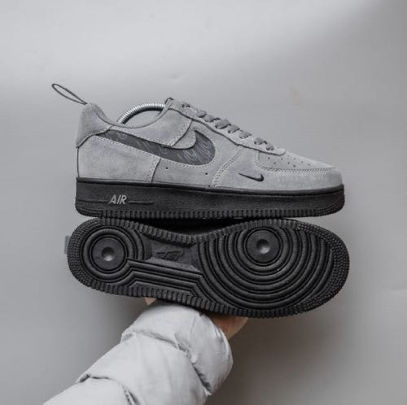 Airforce 1 low reflective swoosh cool grey