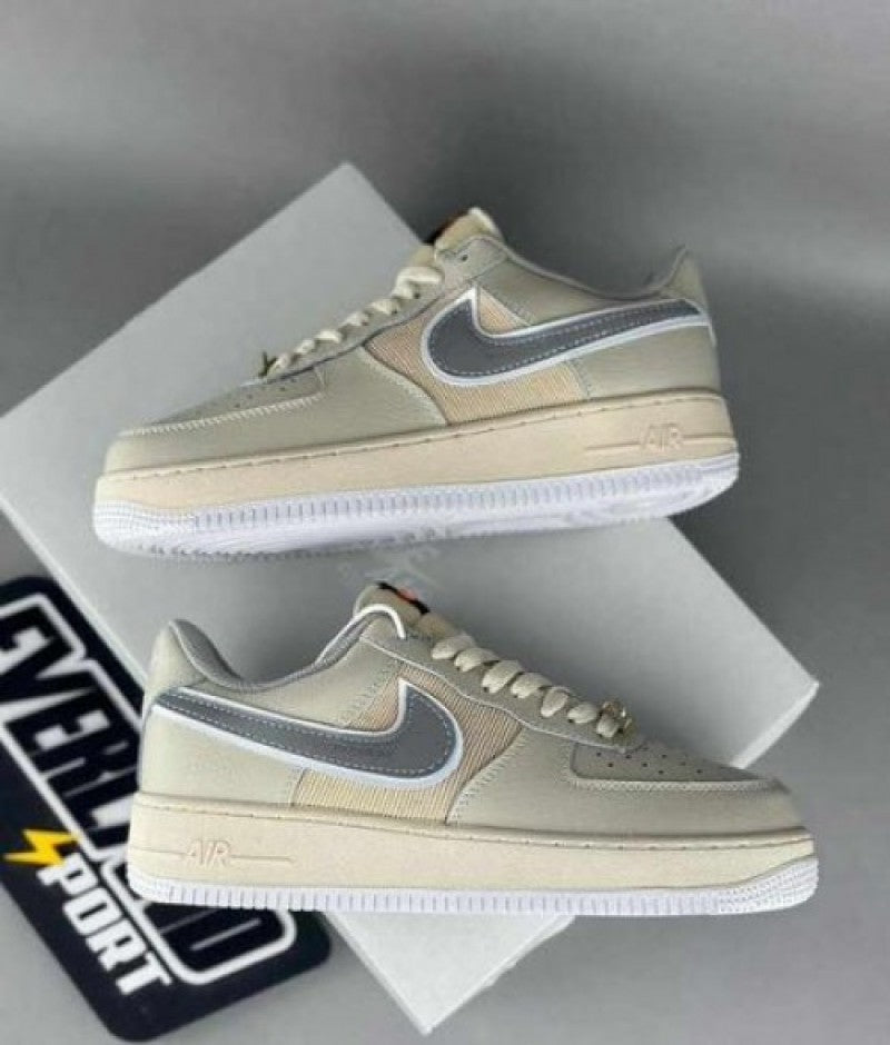 E Airforce 1 low beige 2025