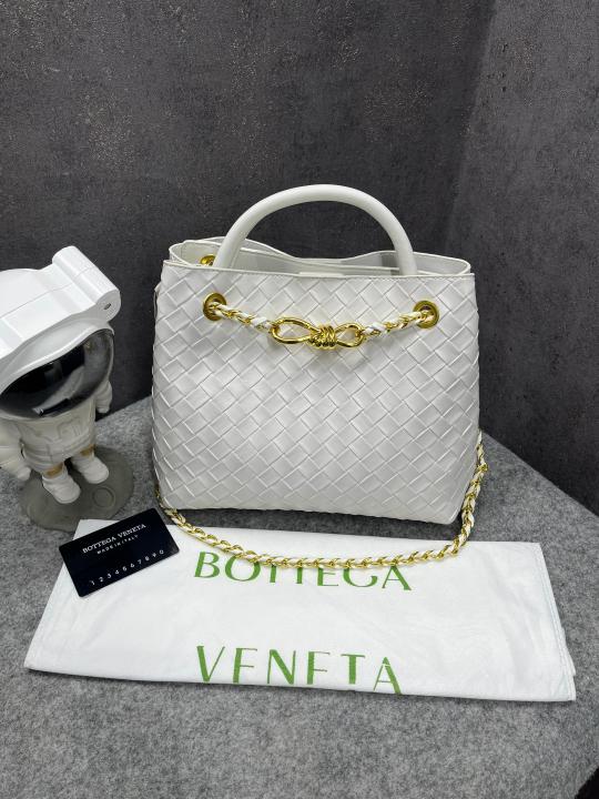 Bottega Veneta Andiamo Small Intrecciato Leather Bag Off White 159