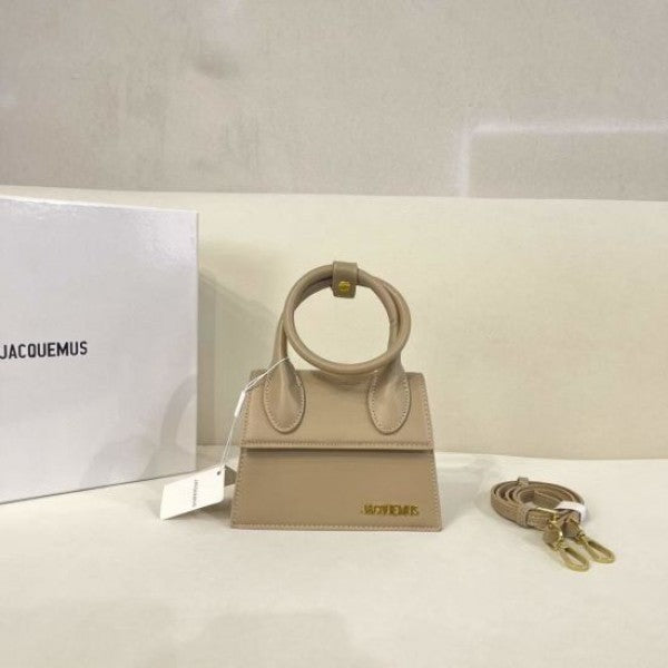 Jacquemus Le Chiquito Noeud Bag With OG Box Dust Bag & Extra Sling Belt (Apricot 665)