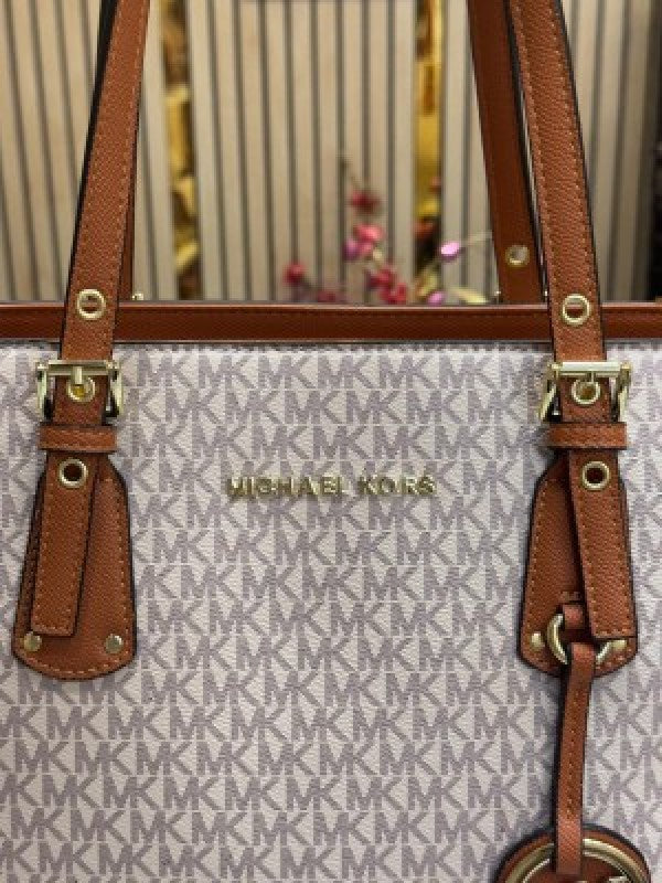 Michael Kors Voyager Leather Satchel Shoulder Bag With Dust Bag (19028 Beige Brown)