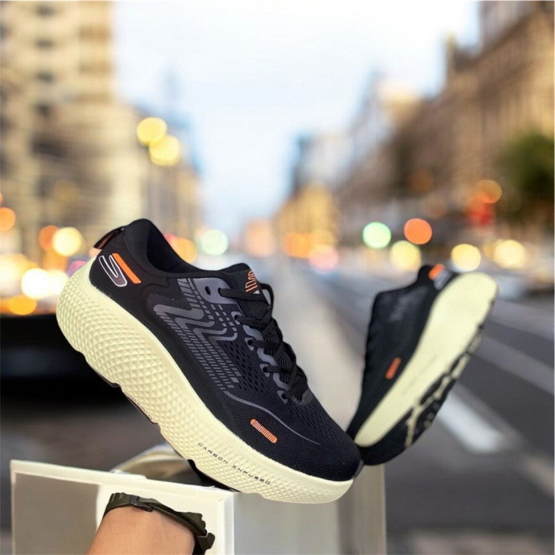 S go run max road black beige