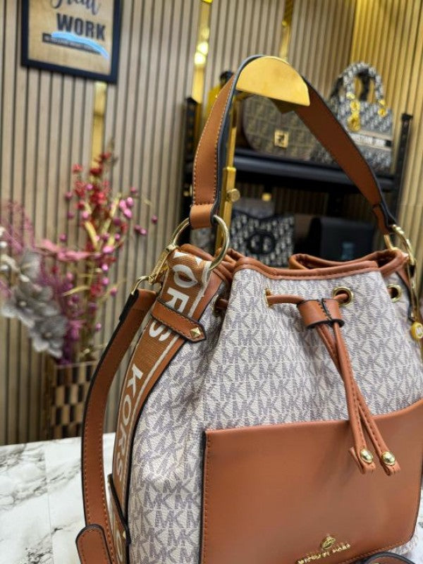 Michael Kors Maeve Medium Bucket Bag With Dust Bag (Beige Brown)