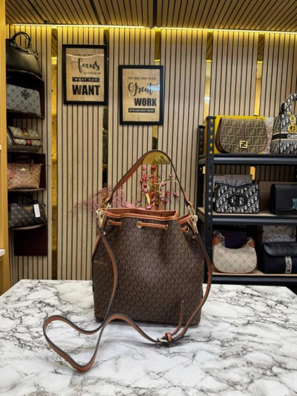 Michael Kors Maeve Medium Bucket Bag With Dust Bag (Brown)