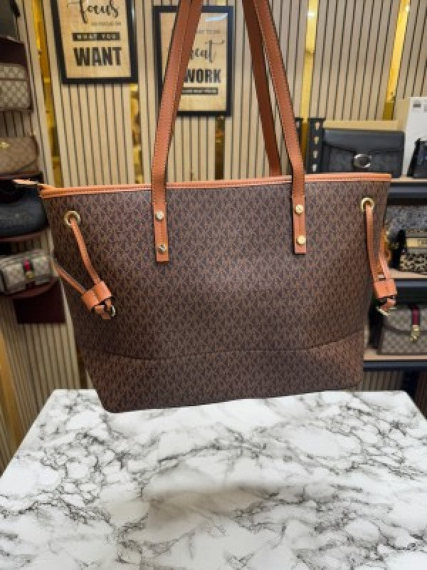 Michael Kors Jet Set Travel Tote With Wallet (Brown)