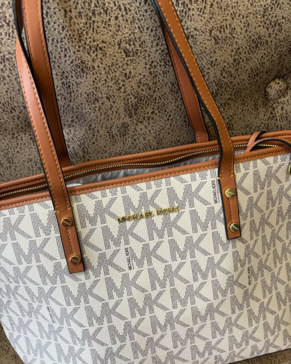 Michael Kors MK Voyager Tote Bag With Side Pocket & Dust Bag (Beige Brown 2003)
