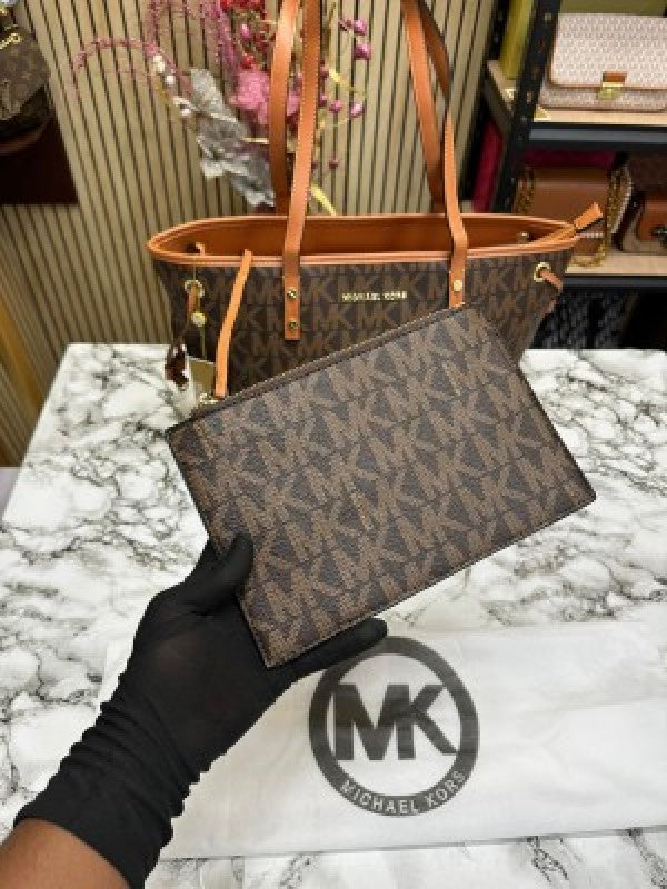 Michael Kors MK Voyager Tote Bag With Side Pocket & Dust Bag (Coffee Brown 2003)