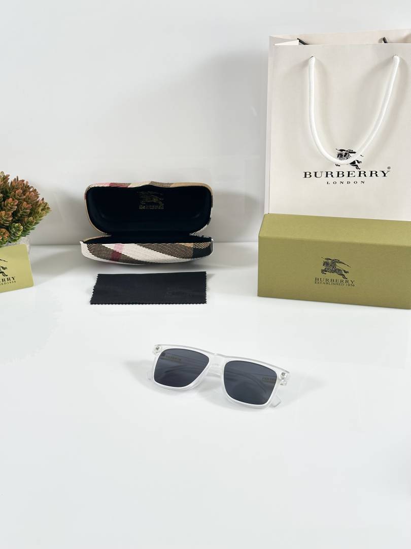 Burberry 4182 Ice Black