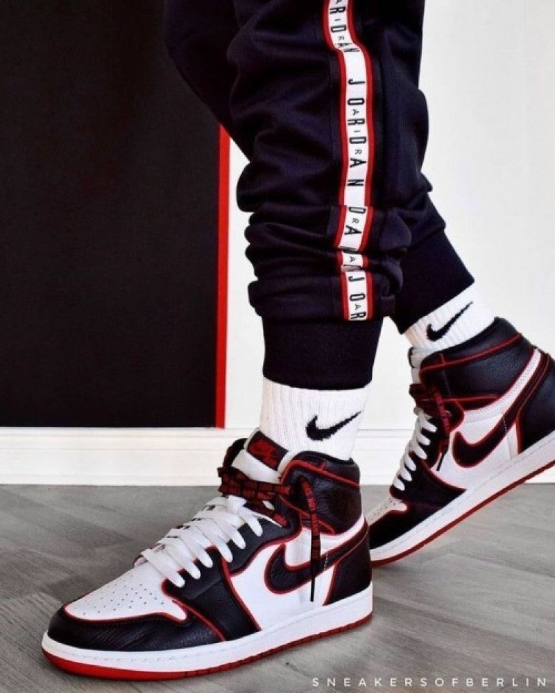 Nikee Air jordan Retro 1 Bloodline Semi UA 155