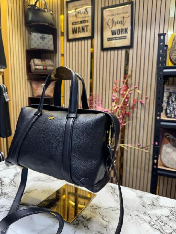 FEND I LEATHER BOWLING HANDBAG WITH SLING PREMIUM QUALITY WITH DUST BAG (BLACK)