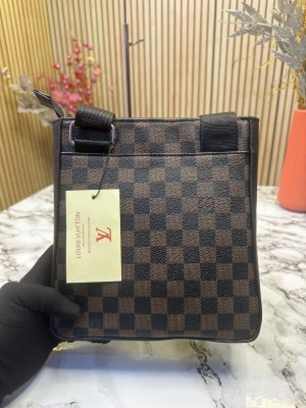 LOUIS VUITTON SIDE BAG WITH DUST BAG HEAVY QUALITY (BROWN CHECKS) 8010LV
