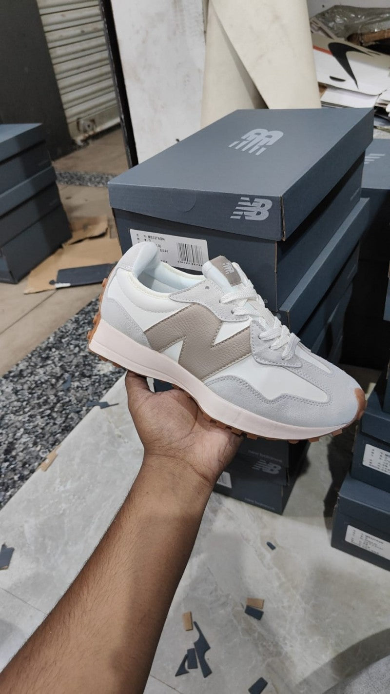 New Balance 327 Moonbeam Driftwood 186