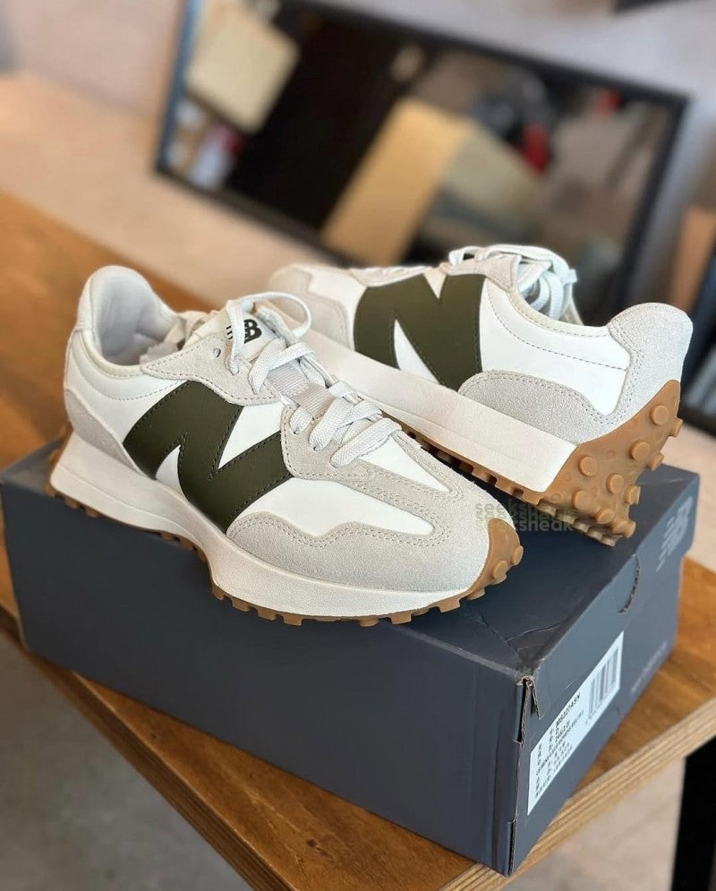 NEW BALANCE 327 MOONBEAM GREEN 110
