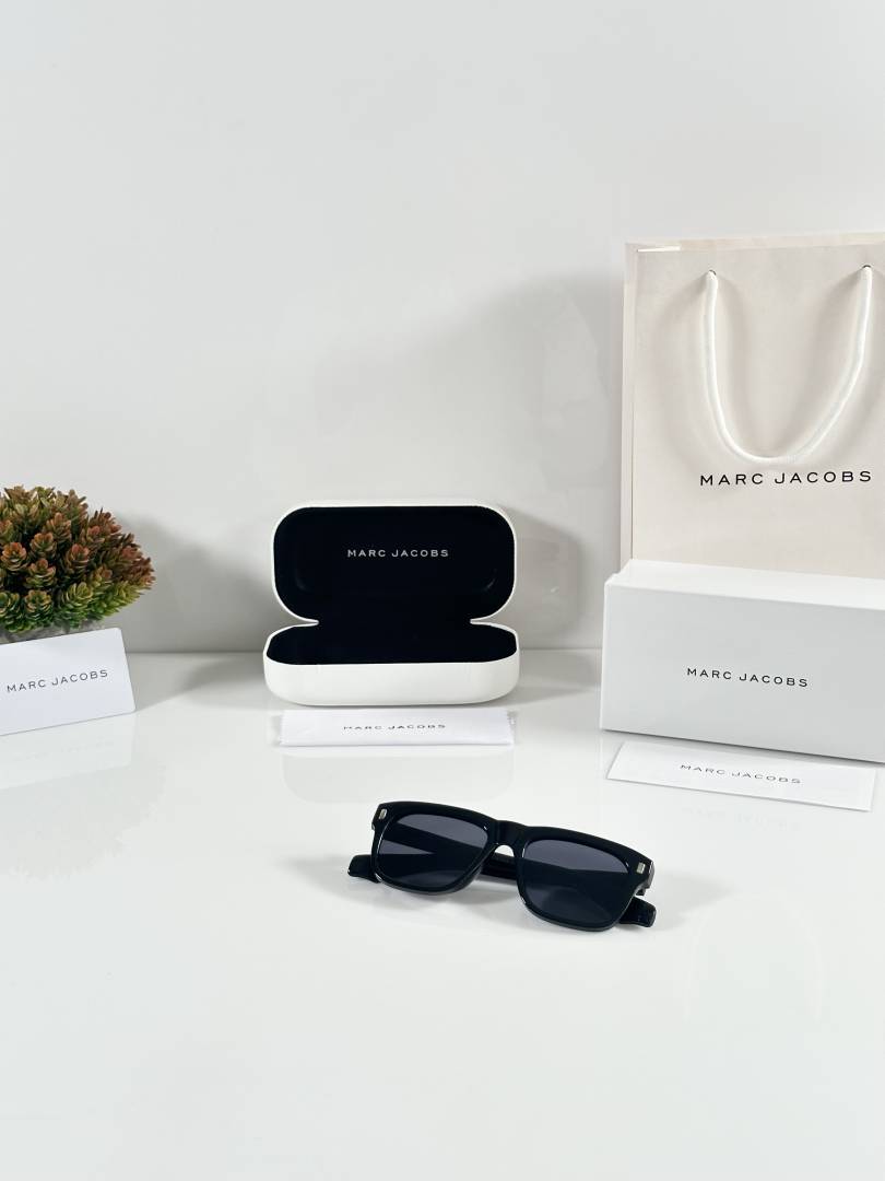 Marc Jacobs 3683 Black
