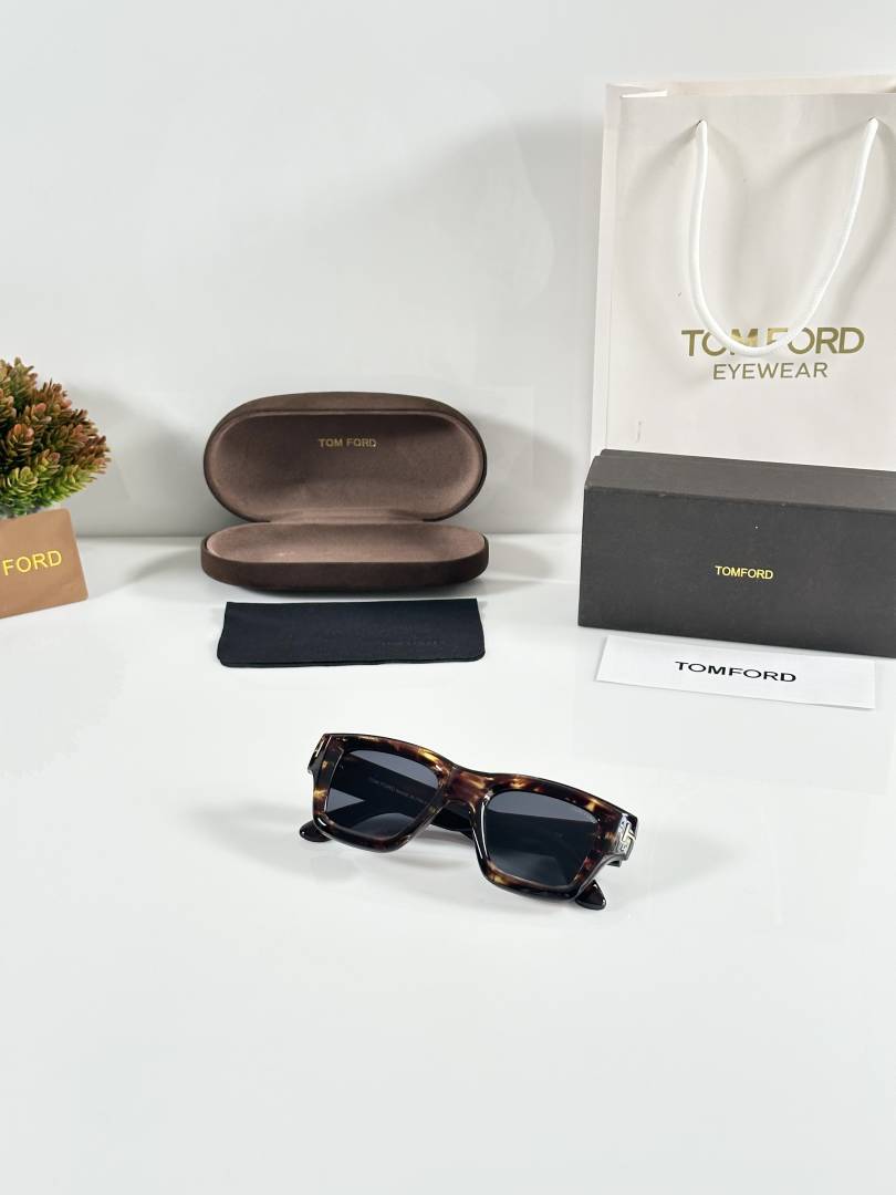 Tomford 184 Tiger Black