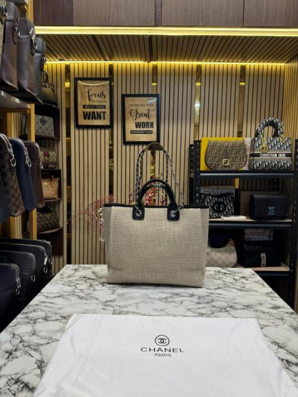 Chane l Paris Rue Cambon Timeless Tote Bag (Khaki Black)