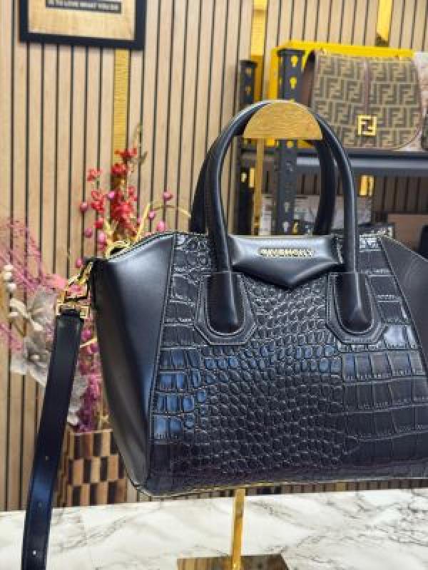 GIVENCHY BLACK GLOSSY CROCO PRINT HANDBAG WITH DUST BAG PREMIUM QUALITY