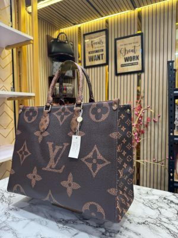 LOUIS VUITTON PREMIUM ONTHEGO WITH DUST BAG (BROWN)