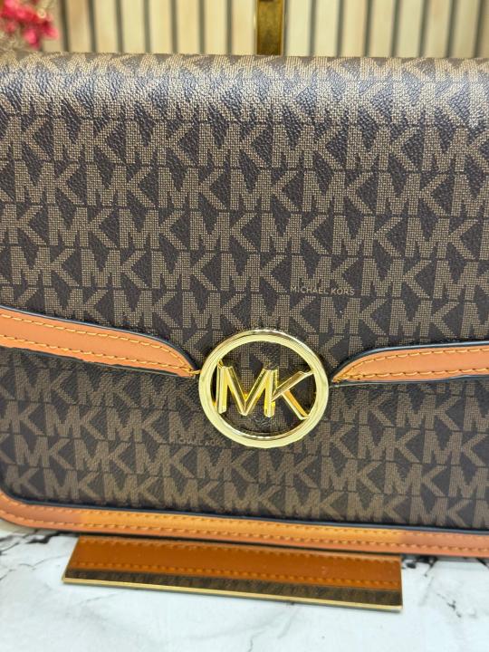 Michael Kors Bag Shoulder Bag Leida MD Flap Chain (Brown)