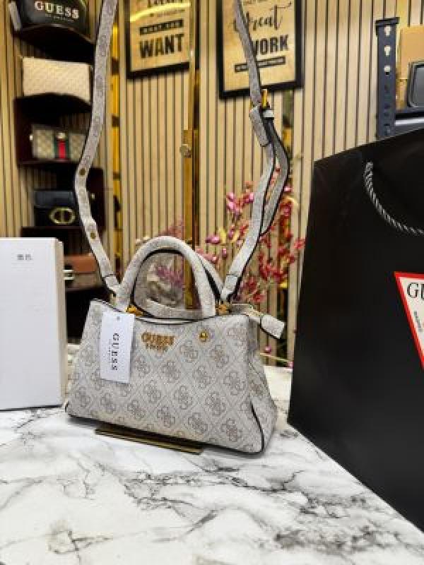 Guess Manhattan Shoulder Bag With Box And Dust Bag Including CarryBag (C2) (Beige white)