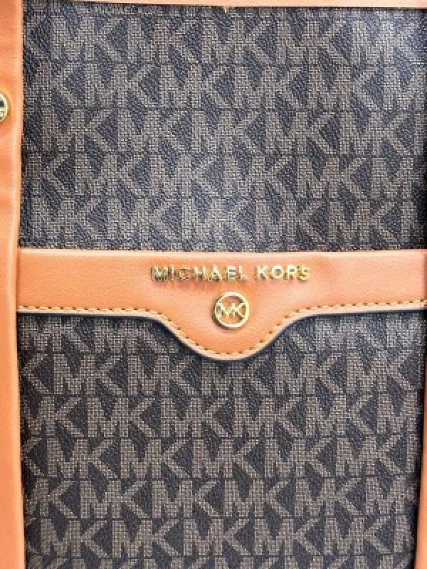 MICHAEL KORS TOTE BAG WITH BRAND DUST BAG (BROWN)