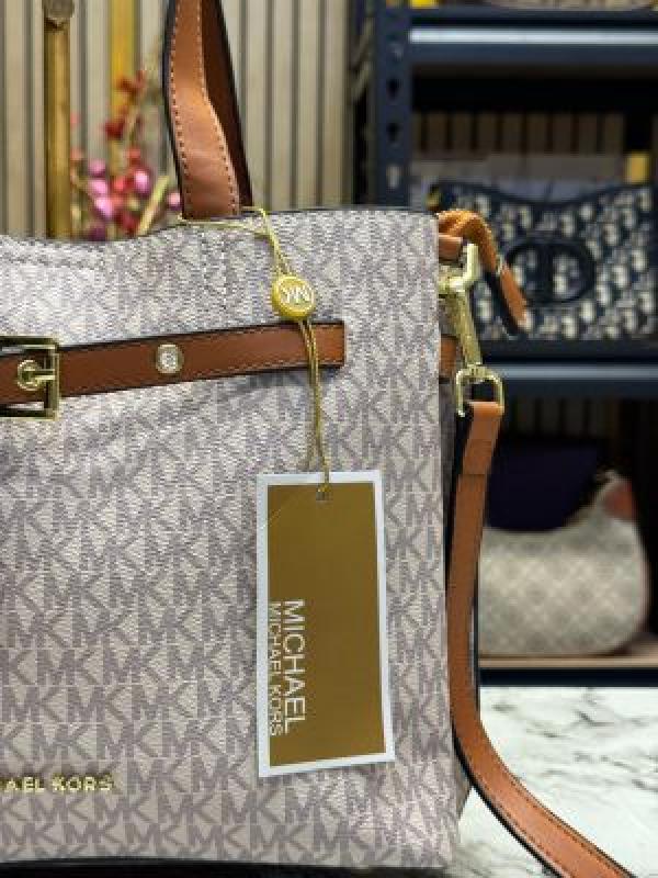 MICHAEL KORS EMILIA HANDBAG WITH DUST BAG PREMIUM QUALITY (BIEGE)