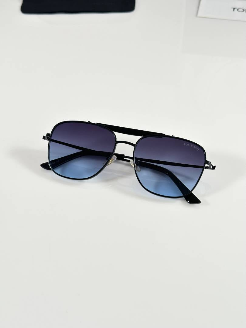 Tomford 559 Black Blue