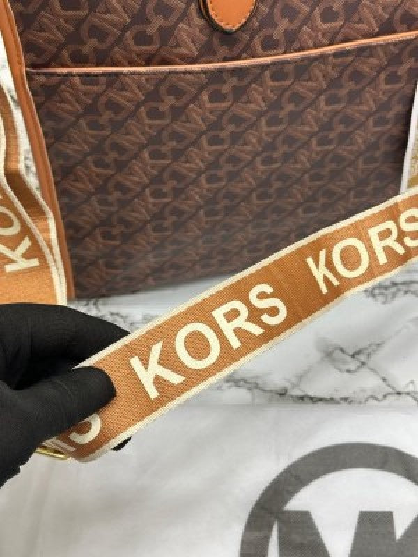 Michael Kors Gigi Hand Bag With Dust Bag (Brown)