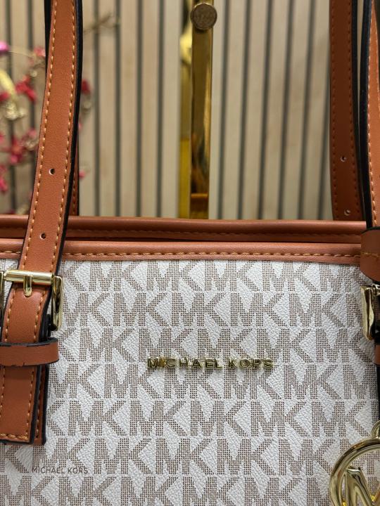 Michael Kors Jet Set Travel With Box And Dust Bag Including Carry Bag (Beige)