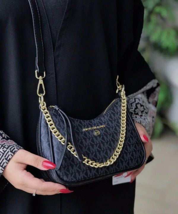 Michael kors jet set with og box(5575 black)