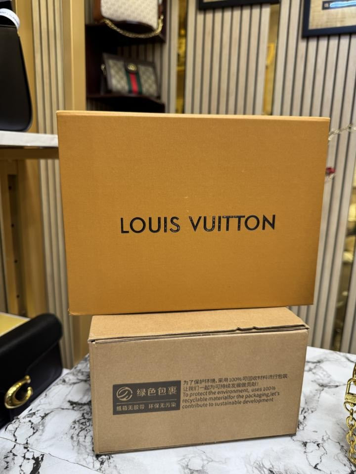 Louis Vuitton Metis Shoulder Bag With Box And Dust Bag Including Carry Bag (Brown)