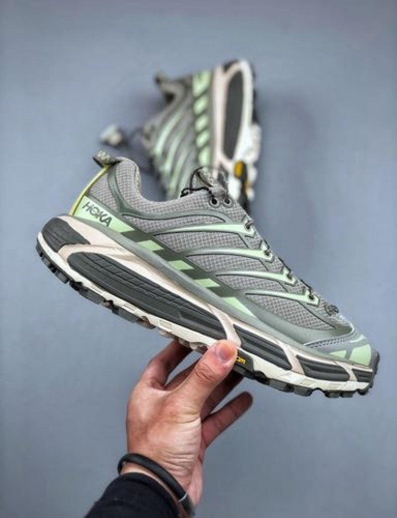 Hokaa Mafate Three 2 Sneakers
