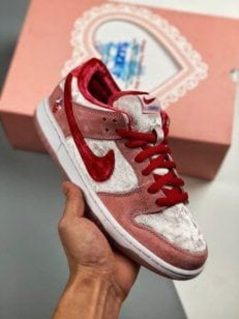 Nik.e Sb Dunk Low Pro Qs Strangelove 173