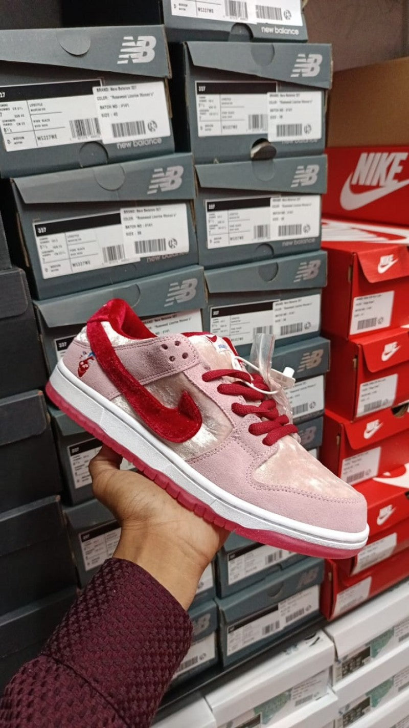 Nik.e Sb Dunk Low Pro Qs Strangelove 173