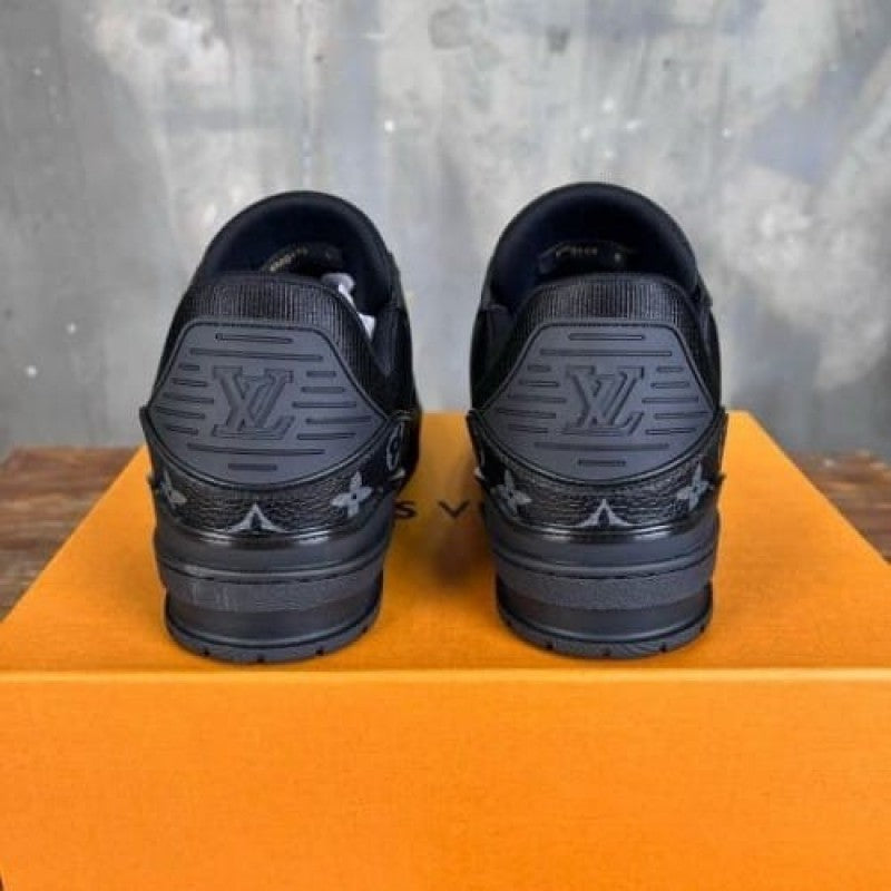 Louis Vuitton Trainer Black Denim With All Accessories 175