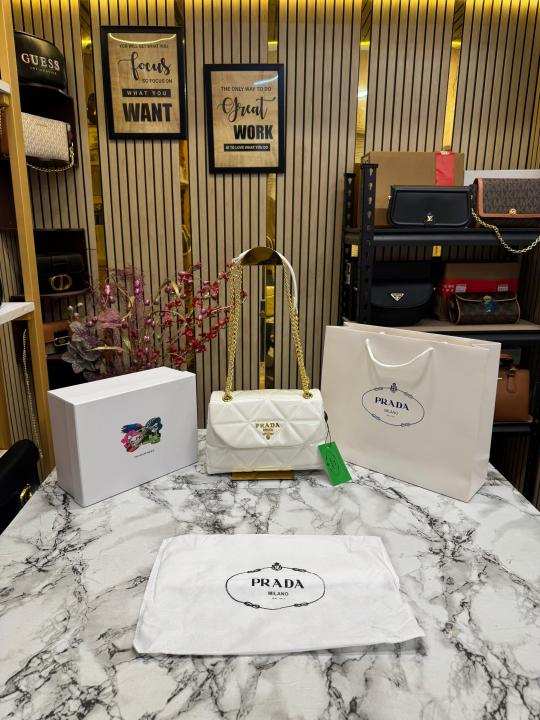 Prad  a Quilted Spectrum Shoulder Bag With Box And Dust Bag Including Carry Bag (9861 1 White)