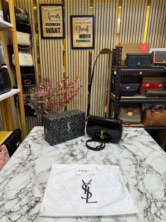 (Ysl) Yves Saint Laurent Le Hobo Shoulder Bag With Box And Dust Bag (2428 1 Black)