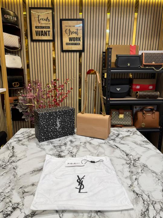 (Ysl) Yves Saint Laurent Sunset Bag With Box And Dust Bag (2345 Apricot)