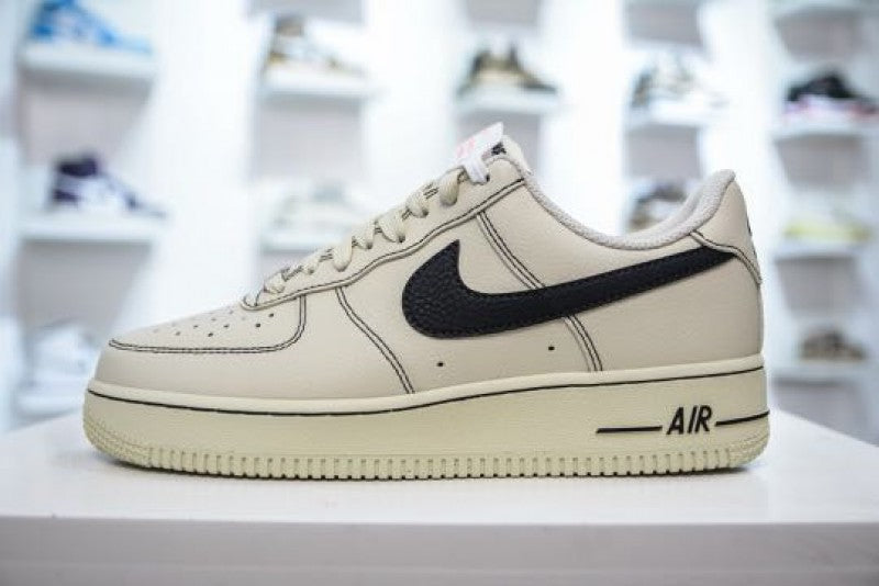 Nikee Airforce 1 LV8 Leather Cream Black